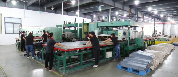 Sleeve machining workshop